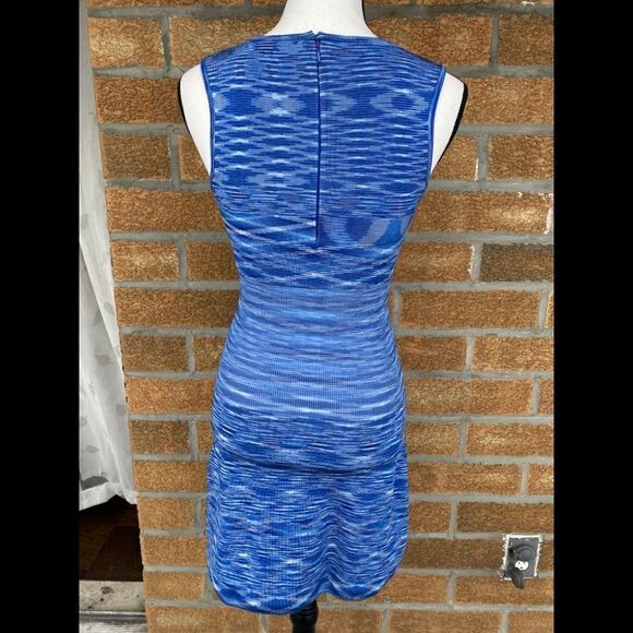 MLV Blue Mayren Lee Viray Stretch Summer dress - Picture 5 of 9